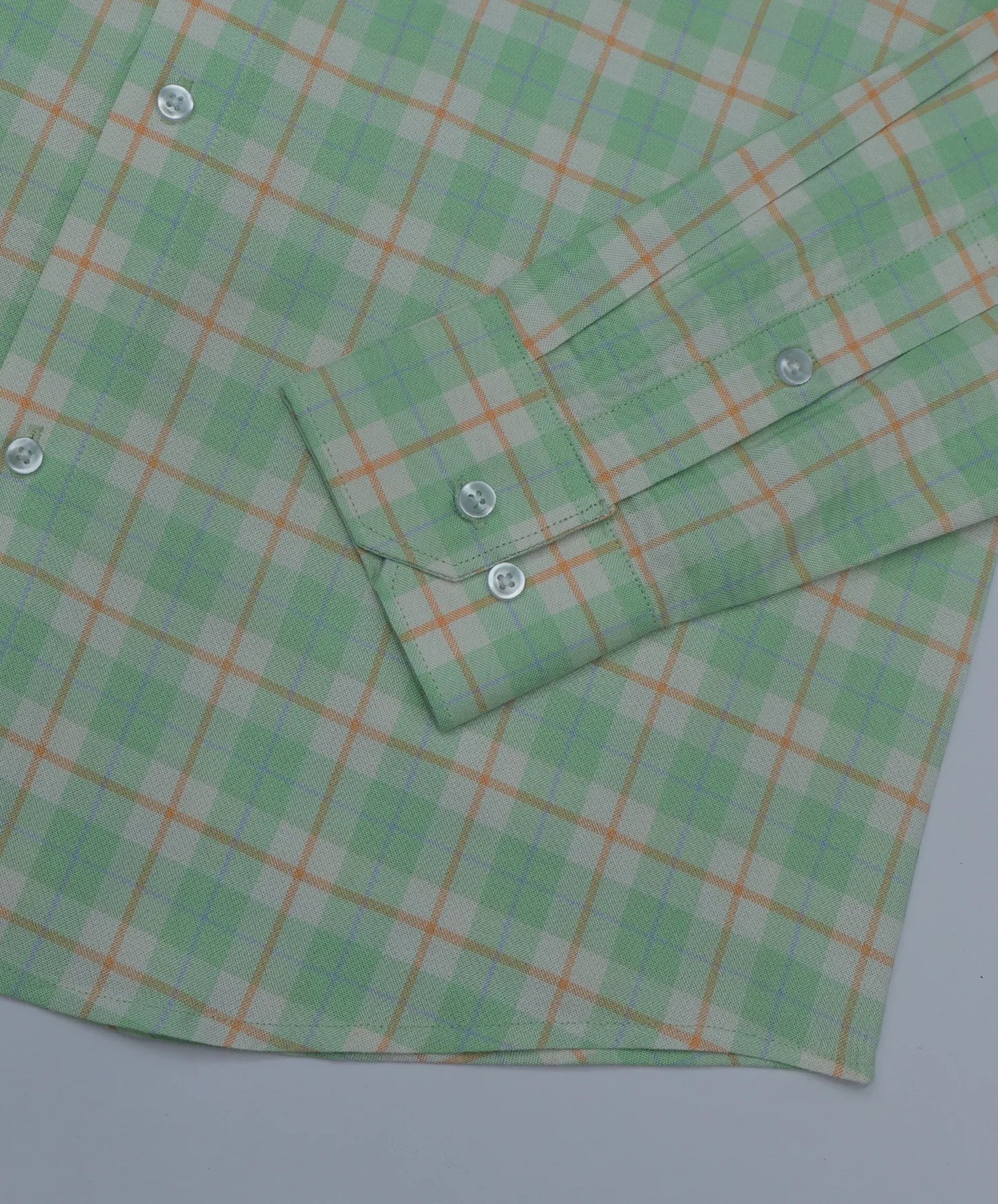Men Green Regular Fit Check Full Sleeves Casual Shirt