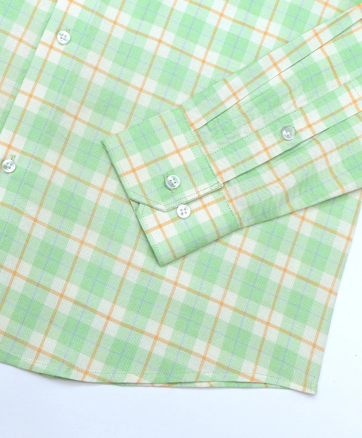Men Green Regular Fit Check Full Sleeves Casual Shirt
